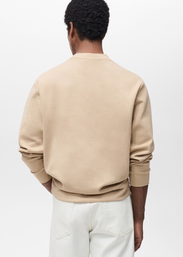 Mango Regular-Fit-Sweatshirt aus Baumwolle Kauf eins, bekomm eins gratis