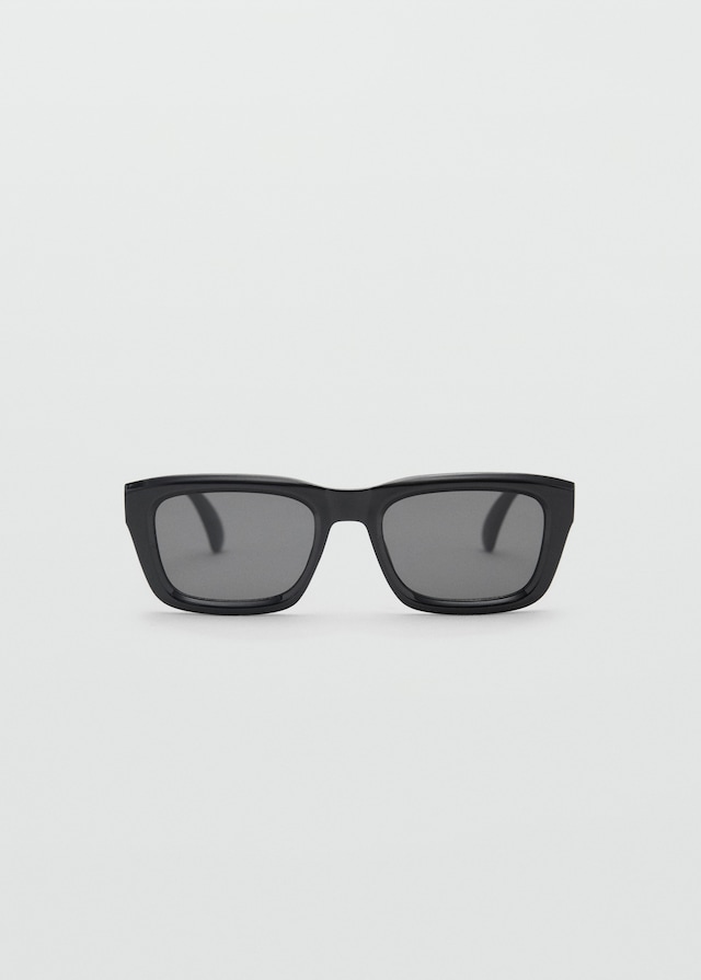 Mango Sonnenbrille mit rechteckigem Brillengestell Nur noch ein Tag übrig