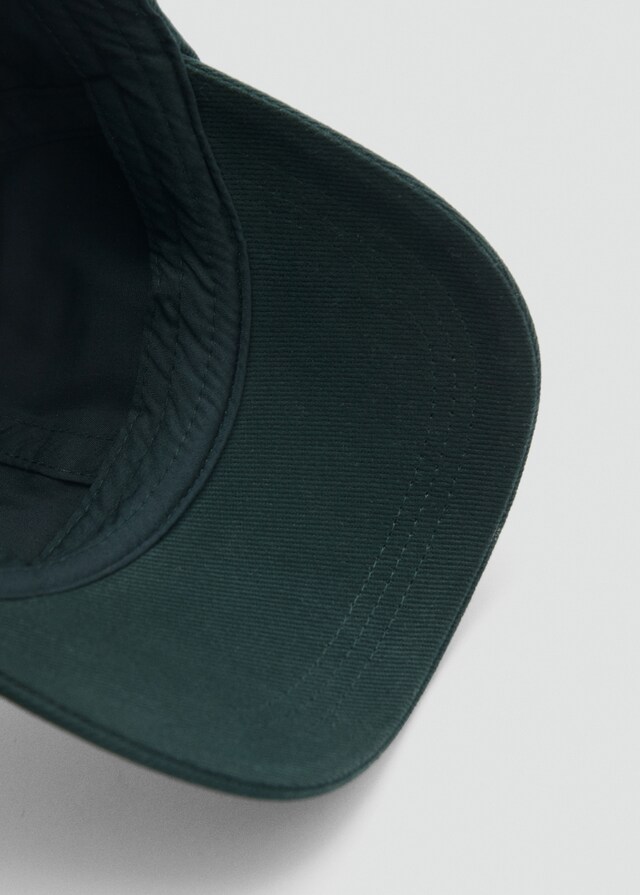 Mango Bestickte Canvas-Kappe zollfrei