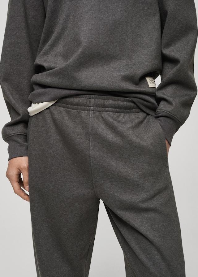 Mango Jogger Pants aus Baumwolle mit Stickdetail Versandkostenfrei