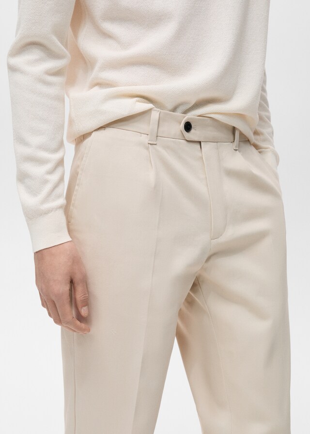 Mango Bundfaltenhose mit Hosenaufschlag Osterangebot
