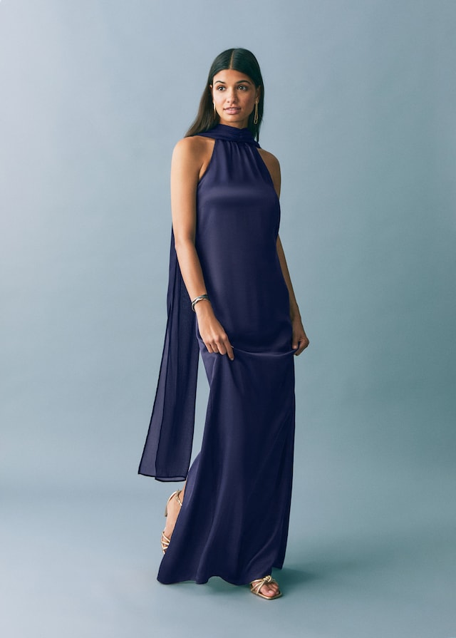 Mango Satiniertes Neckholderkleid Bestseller