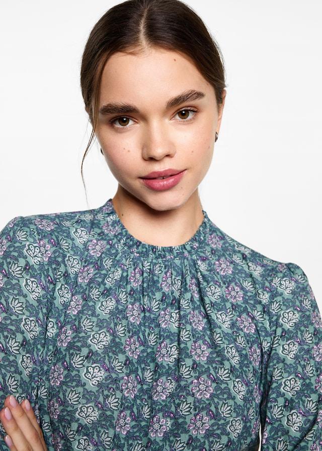 Mango Bluse mit Blumenmuster Bestseller